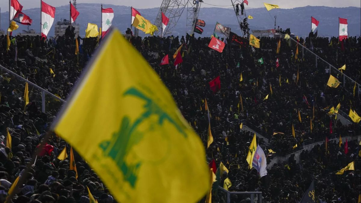 سلاح حزب الله وشيعة لبنان: أي مكانة يتمتع بها لدى الطائفة وأي مستقبل يُرسم له؟