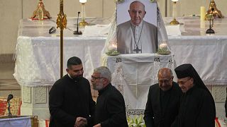 Égypte : les catholiques coptes rendent hommage au pape François