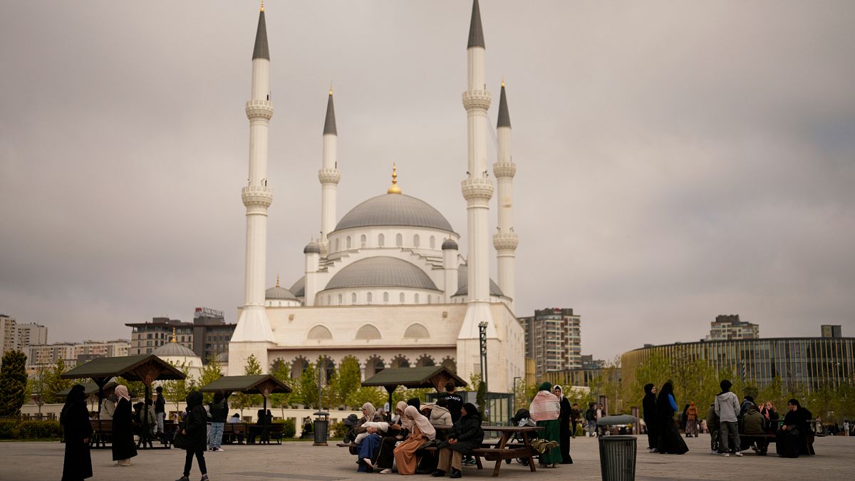 İstanbul, 6,2 büyüklüğünde deprem ile sarsıldı, 23 Nisan 2025.