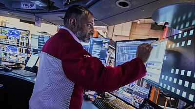 Trump'tan karışık sinyaller: Wall Street rallisi durakladı