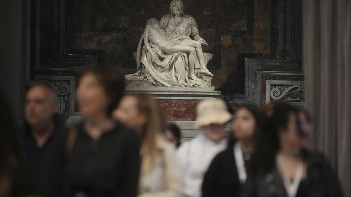 Σε αστυνομικό κλοιό το Βατικανό και η Ρώμη για την κηδεία του Πάπα Φραγκίσκου