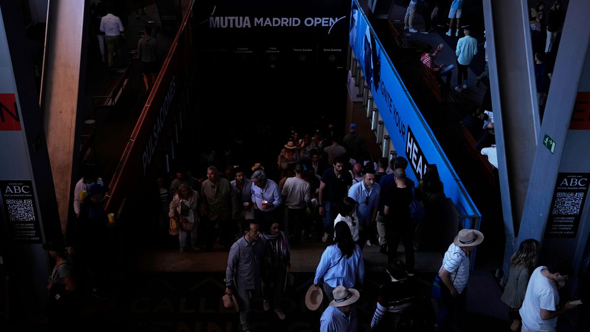 Millions could still spend night in the dark as Spain and Portugal work to restore power