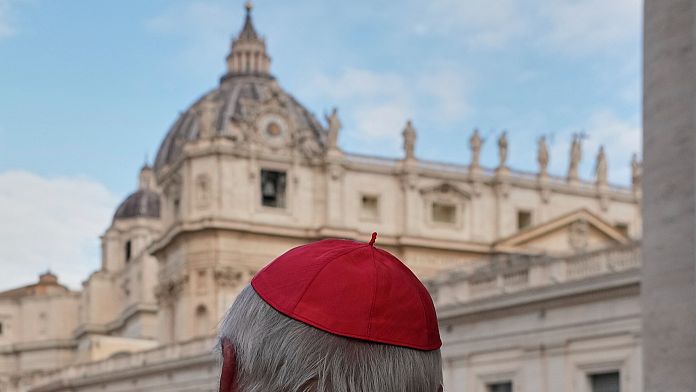 Who are the Italian cardinals in the race to succeed Pope Francis?