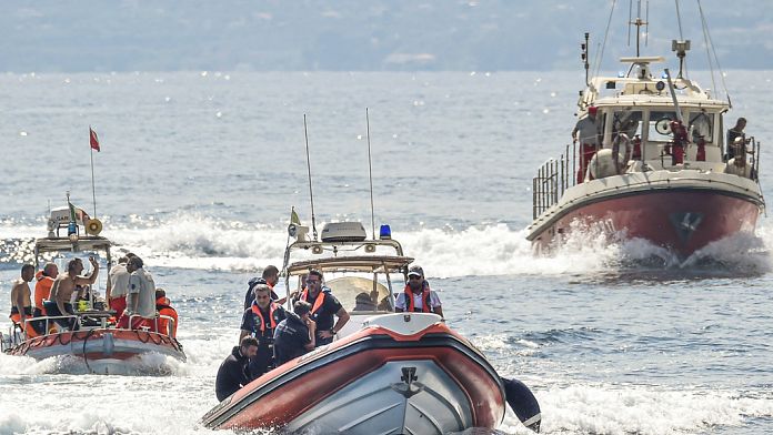 Bayesian: cominciano le operazioni di recupero del misterioso yacht naufragato a Porticello