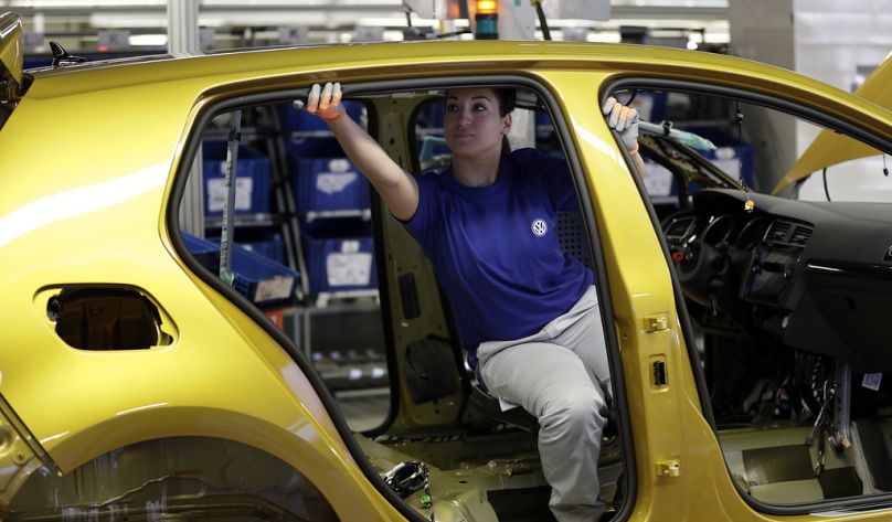 Trump próbuje pomóc krajowym producentom samochodowym
