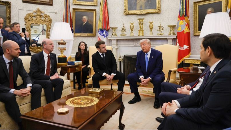 Emmanuel Macron reçu à la Maison Blanche par Donald Trump, le 24 février 2025.