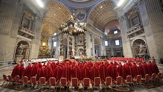 Over 60,000 users in Italy join online fantasy game to predict the next pontiff