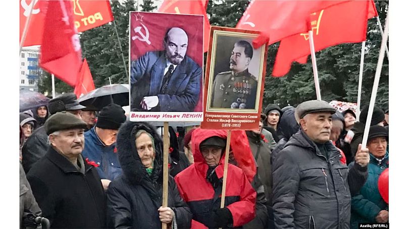 Orosz kommunisták demonstrációja az ukrajnai invázió kitörésekor