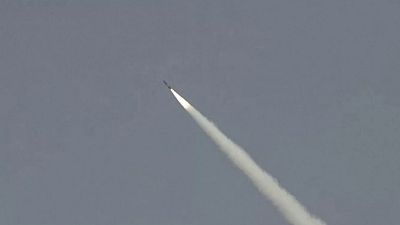 Hindistan'la gerilimin tırmandığı Pakistan'da balistik füze denemesi