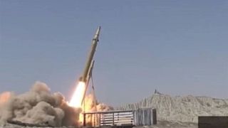 ایران از موشک جدید خود رونمایی کرد