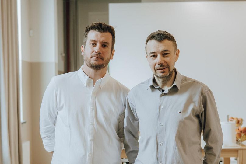 Andriy Zvirko (à esquerda) e Andriy Chulyk (à direita)