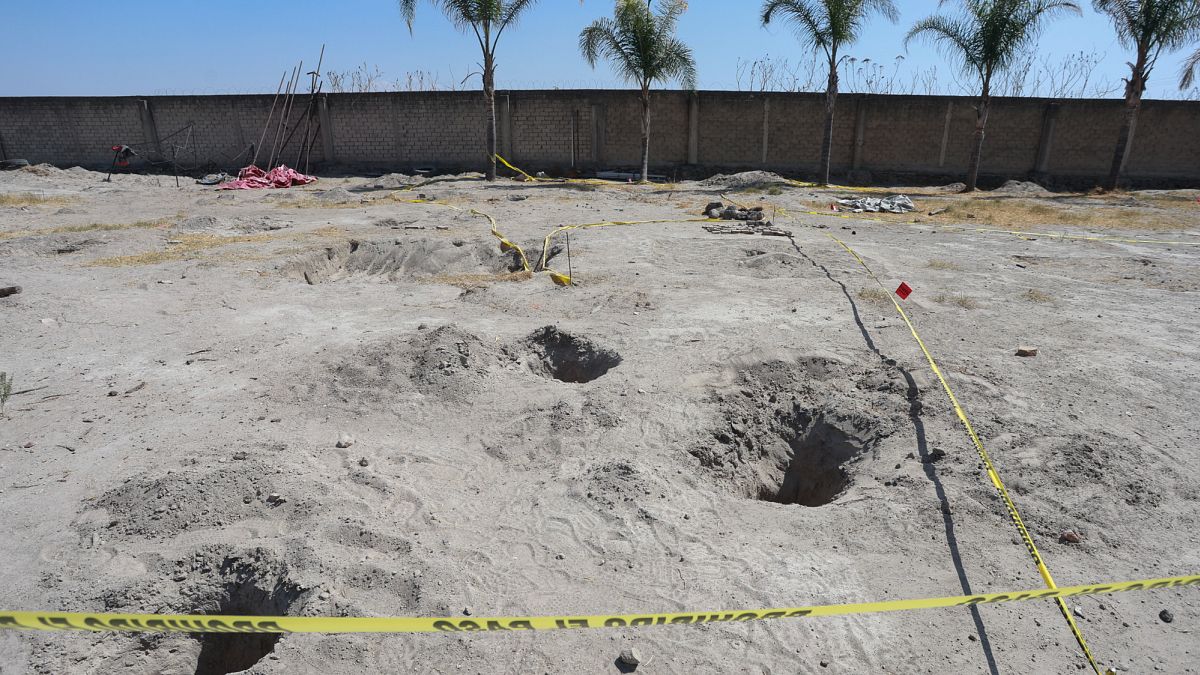 Mexican mayor arrested as part of cartel training site probe