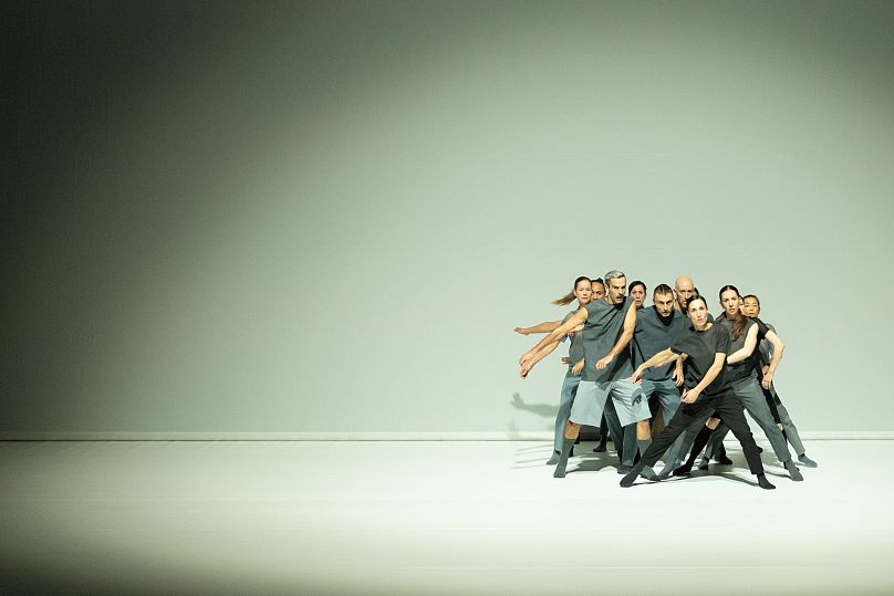  Dance On Ensemble