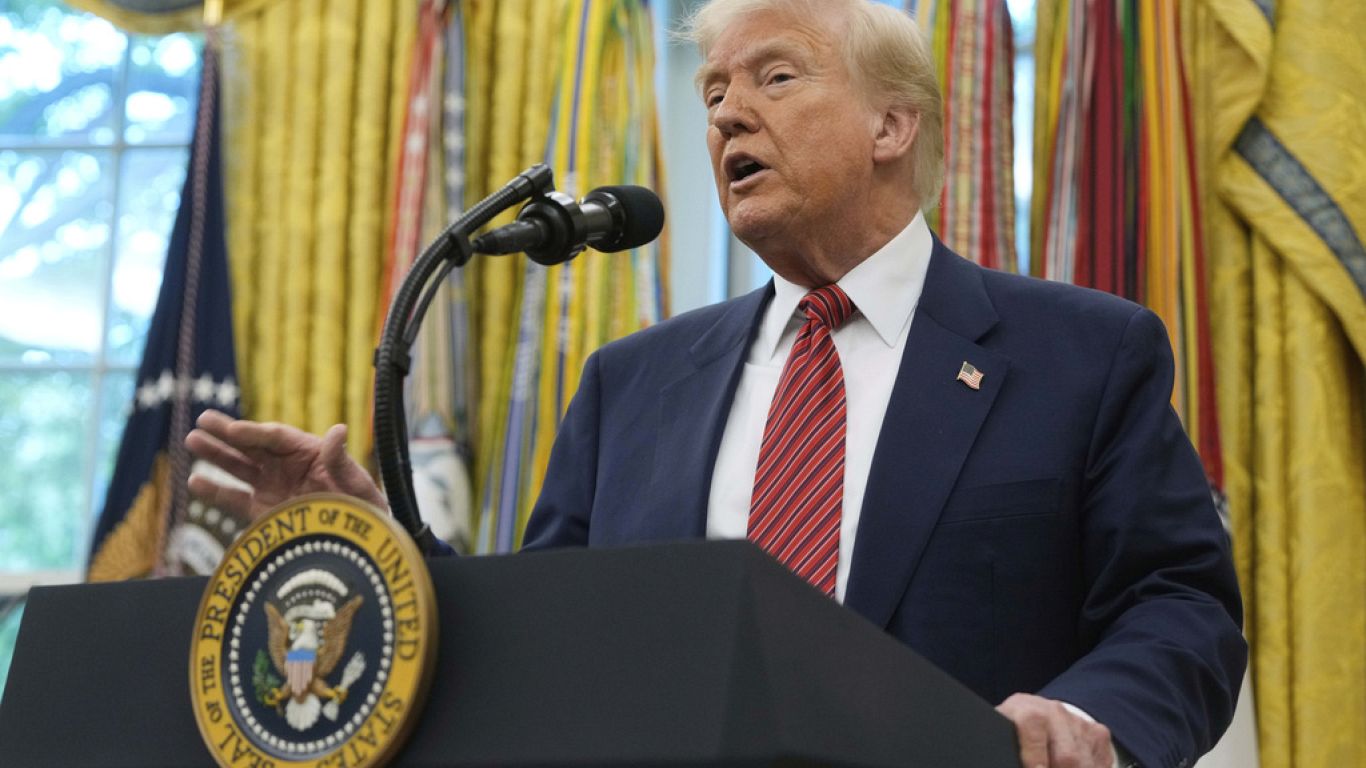 Trump annuncia un importante accordo commerciale. Con il Regno Unito, dice la stampa Usa