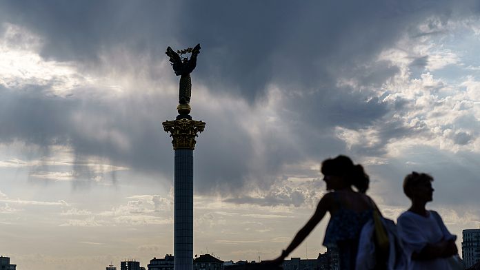 Zelenskyy addressed Ukrainians in Kyiv city centre as Moscow airspace remains blocked