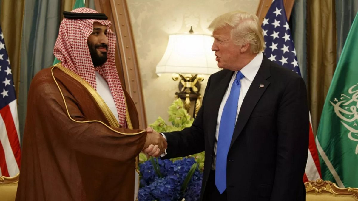 عون وعباس والشرع في السعودية أثناء زيارة ترامب للرياض.. أي طبخة وعلى أي نار؟