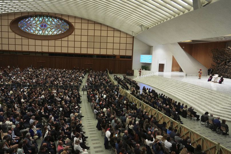 L'incontro tra la stampa e Papa Leone XIV nell'Aula Paolo VI, Città del Vaticano, 12 maggio 2025