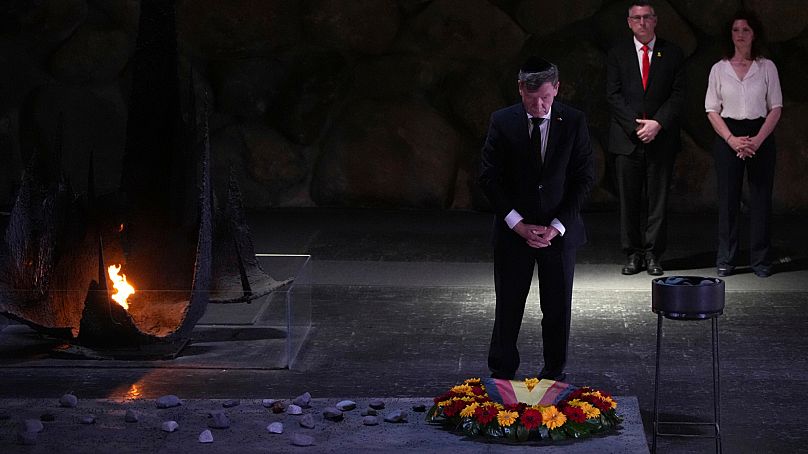 Außenminister Johann Wadephul legte in Yad Vashem in Jerusalem einen Kranz zur Erinnerung nieder. 11. Mai 2025.