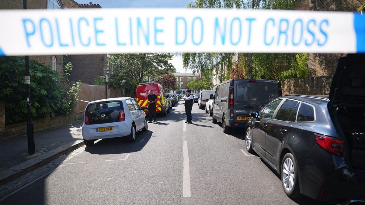 Man arrested over fire at UK prime minister's house