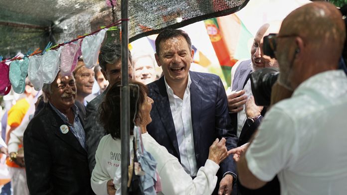 Elezioni legislative in Portogallo: sprint finale dei leader dei partiti per convincere gli indecisi