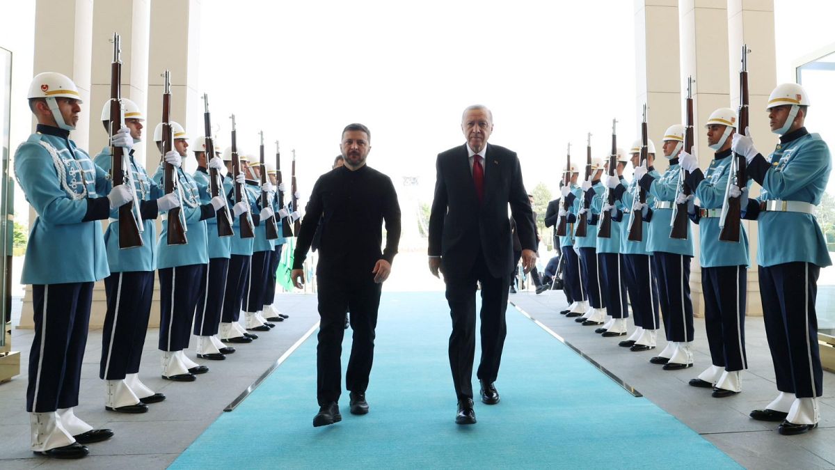 İstanbul'daki Ukrayna barış görüşmeleri 16 Mayıs'a ertelendi