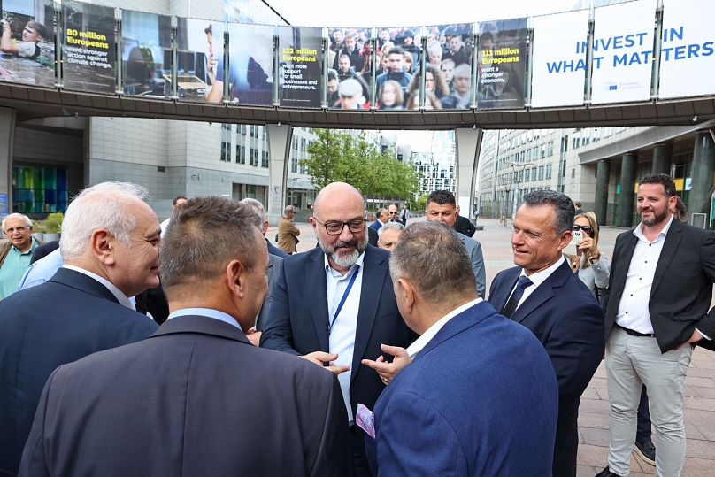 Η υποδοχή των δημάρχων στις Βρυξέλλες