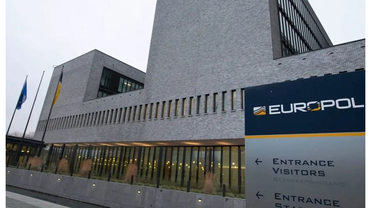 وكالة يوروبول تحذّر: قتلة مأجورون من الأطفال ينتشرون في أوروبا
