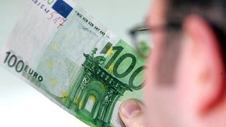 Annual net earnings widely vary across Europe.