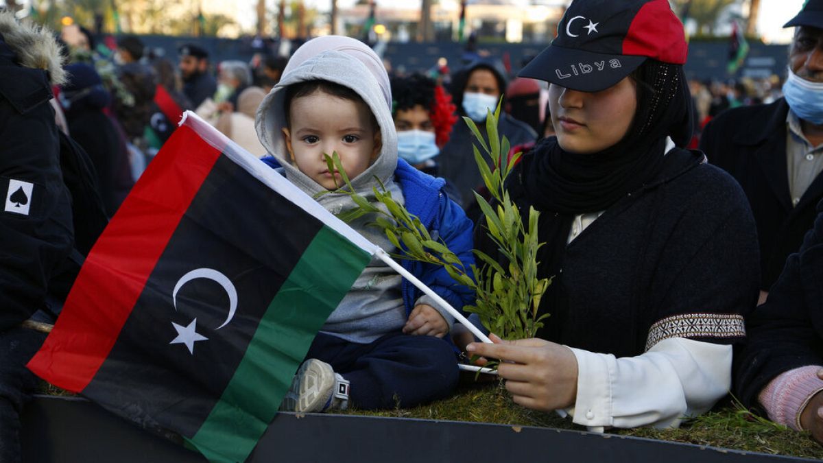 مظاهرات في طرابلس ضد حكومة الدبيبة: استقالة 3 وزراء ومحتجون يتوعدون: لن نرحل حتى يرحل
