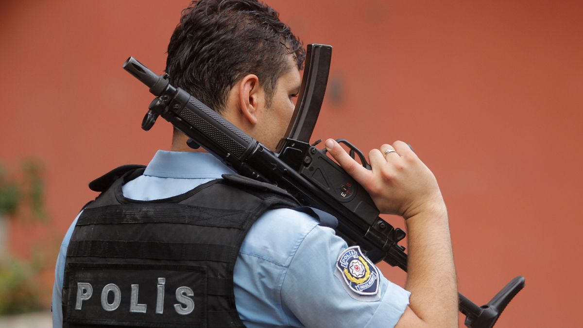 Turkey issues arrest warrants for 22 in Istanbul municipality corruption probe
