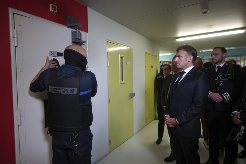 Di fronte al sovraffollamento delle carceri francesi, l'idea di affittare posti nelle carceri all'estero sta prendendo piede