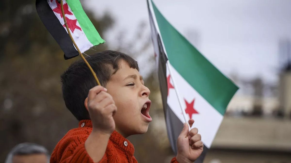 AB, Suriye’ye uygulanan tüm ekonomik yaptırımları kaldırdı