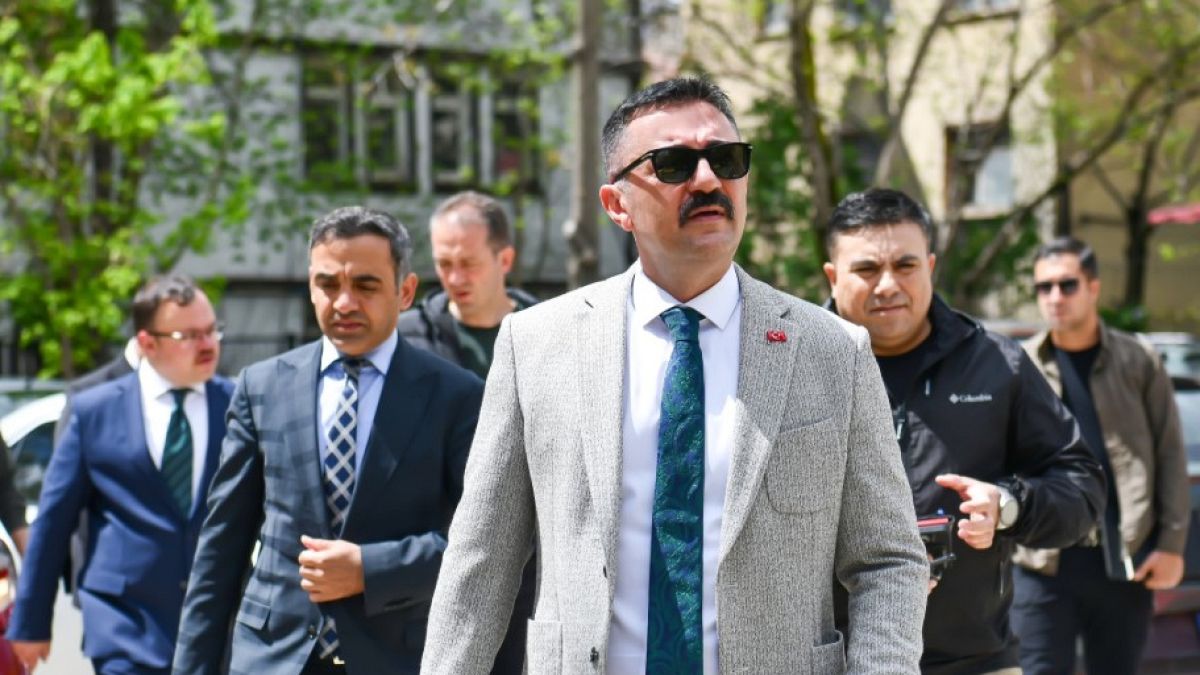 İddia: Tunceli Valisi Bülent Tekbıyıkoğlu merkeze çekildi