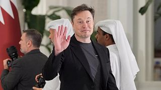Elon Musk a katari emír állami vacsoráján.