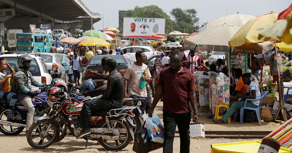 Accra city authorities renew battle against roadside trading