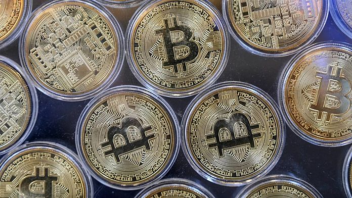 Bitcoin rekor tazeledi: 109.486 dolara ulaştı