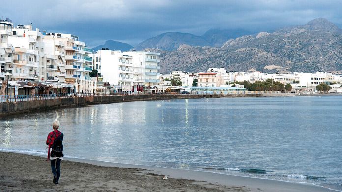Don't panic but be aware, experts advise tourists after earthquakes rattle Greece