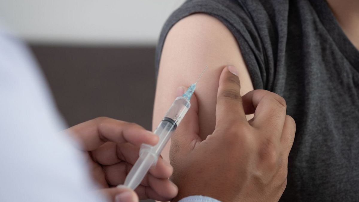 The UK is rolling out a world-first vaccine for gonorrhoea. What about the rest of Europe?