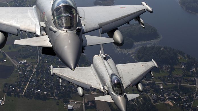 Via libera tedesco ai caccia Eurofighter per la Turchia: Berlino allenta il freno sulle armi