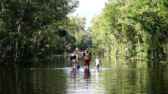 Uzmanlar 2025 yılı için yine ortalamanın üzerinde bir Atlantik kasırga sezonu öngörüyor
