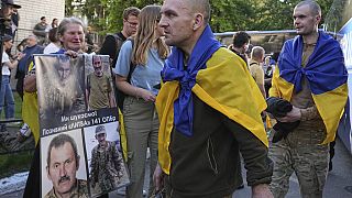 Guerre Russie - Ukraine : début des échanges de prisonniers