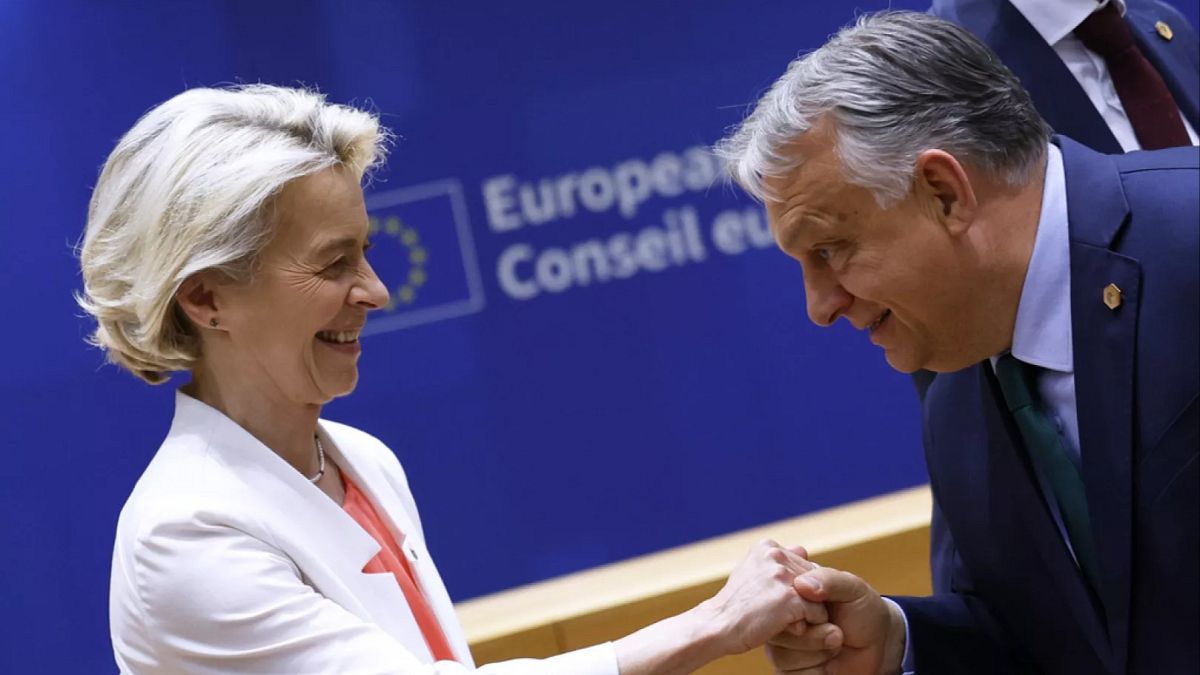 Az átláthatósági törvény javaslatának visszavonására kéri a magyar kormányt az Európai Bizottság