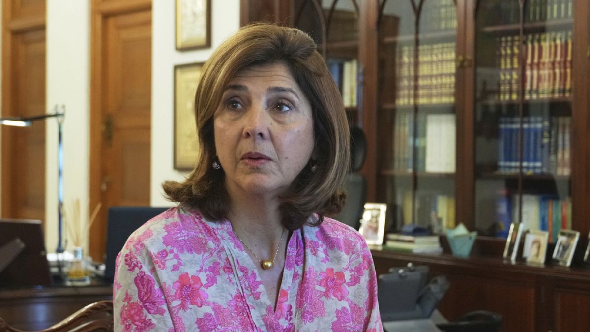Η απεσταλμένη του ΓΓ του ΟΗΕ, Μαρία Ολγκίν στην Κύπρο - Συνάντηση με τον Ερσίν Τατάρ