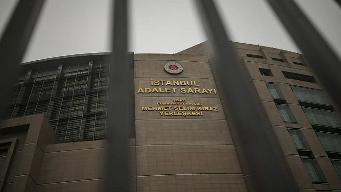 İBB'ye yönelik dördüncü dalga operasyonda karar: 25 kişi tutuklandı