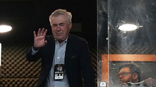 Brésil : Carlo Ancelotti au musée de la Seleção