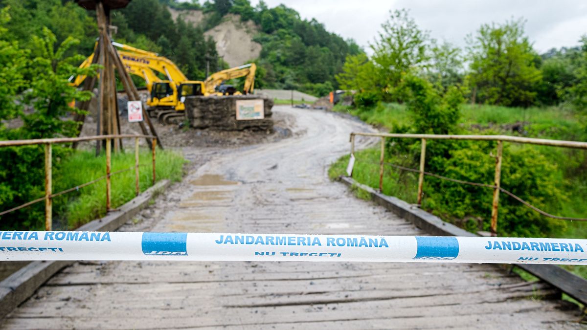Az utolsó gátak is átszakadtak a parajdi sóbányában, az összes szintre betört a víz