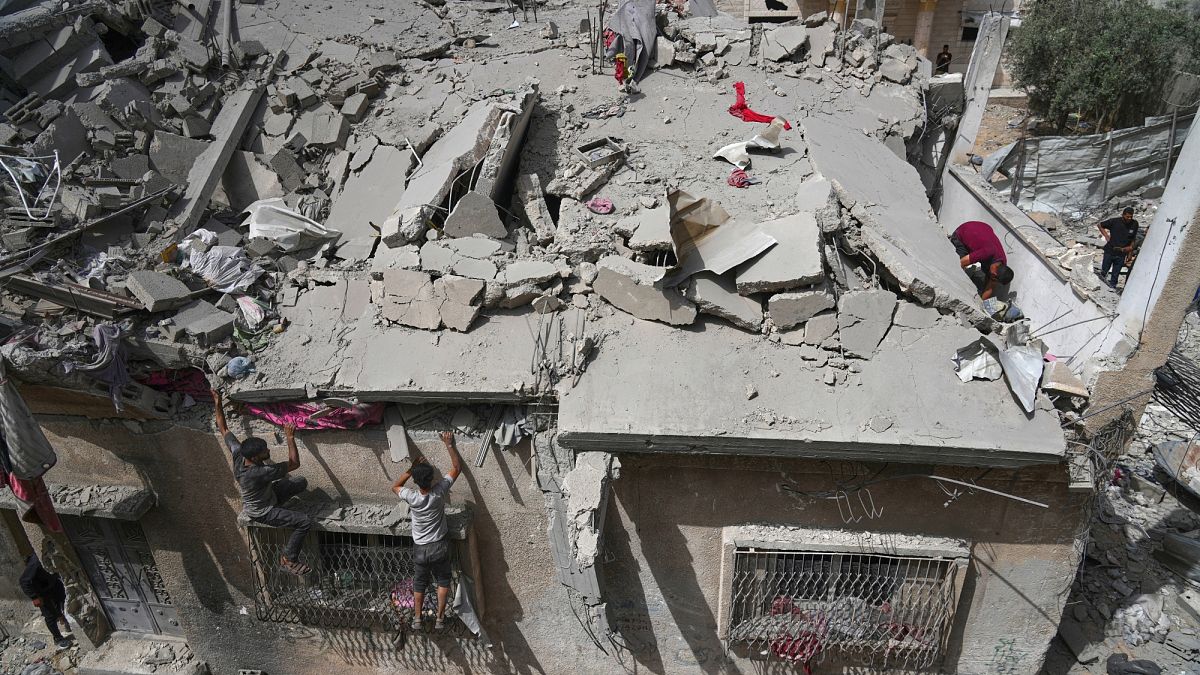 سرايا القدس: فخخنا منزلا في خان يونس تحصن فيه جنود إسرائيليون وأوقعناهم قتلى وجرحى