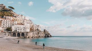 April and May are the prime months on the coast, when you can catch local religious festivals, take breezy, blossom-filled hikes, and eat special Easter treats.