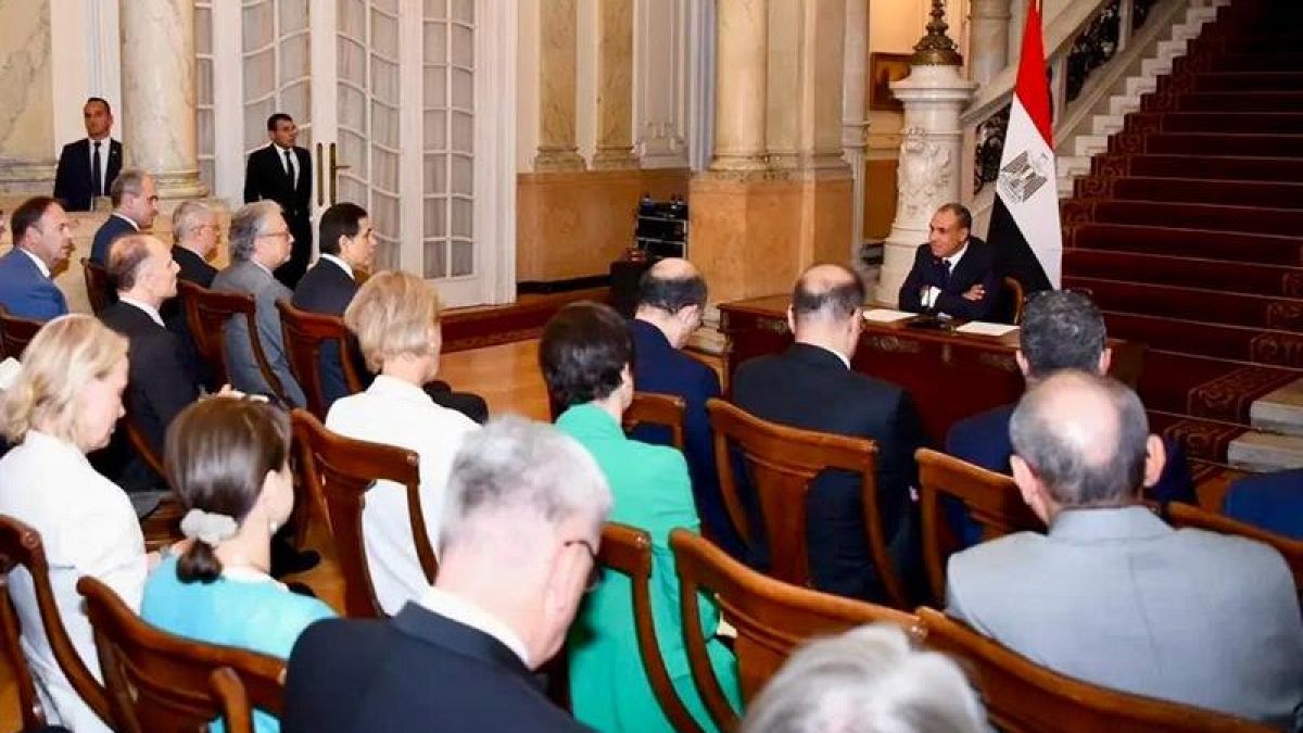 Αίγυπτος: Νέες διαβεβαιώσεις της κυβέρνησης για το Σινά, από τον Υπουργό Εξωτερικών
