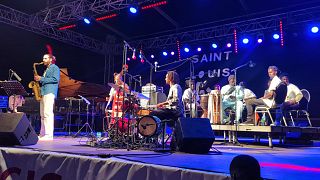 Sénégal : l'artiste Alune Wade marque le festival de jazz de Saint-Louis